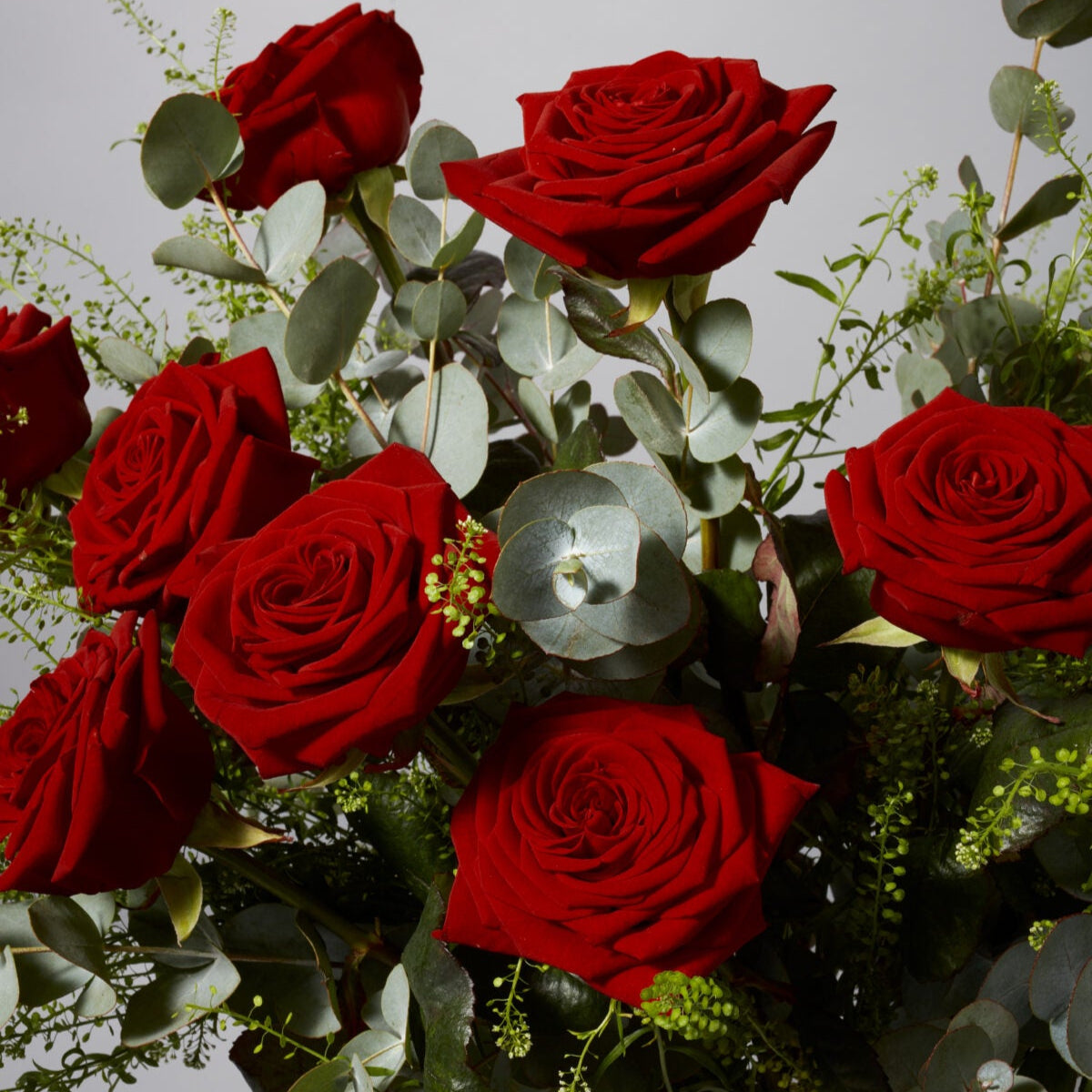 The Classic Bouquet - Petals at Bibendum