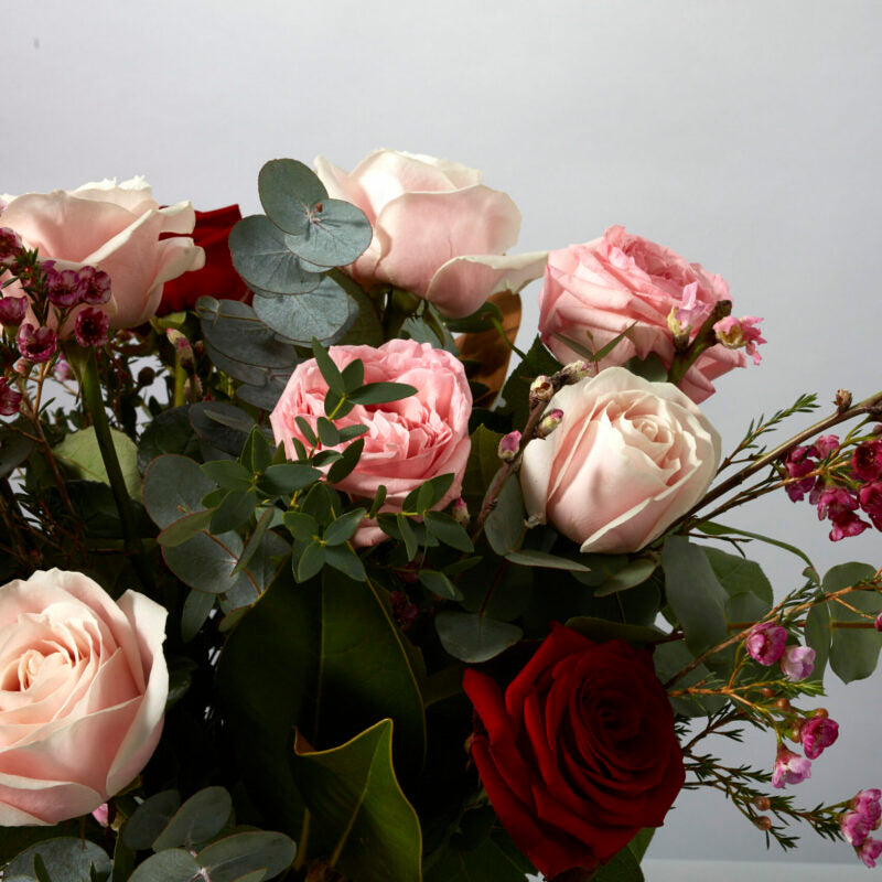 The Elegance Bouquet - Petals at Bibendum