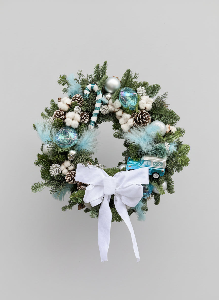 Frosted Forest Charm - Petals at Bibendum